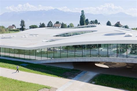 rolex learning center